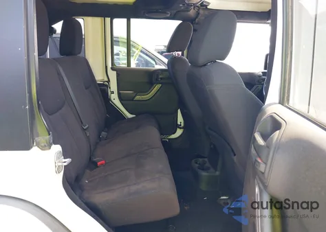 2013 Jeep Wrangler Unlimited Sport из США, поврежденный, VIN 1C4BJWDG8DL642695